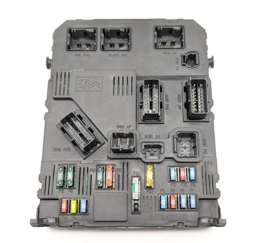 Caja De Fusibles ( Citroën / Peugeot ) S118085120F 9657999880 BSIE03-00