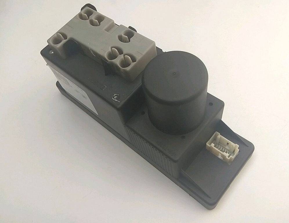 Bomba cierre centralizado Mercedes-Benz W202 W208 W210 2108001448 0132006360