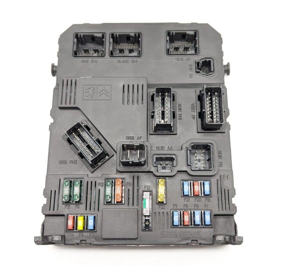 Caja De Fusibles ( Citroën / Peugeot ) S118085220C 9652474780 BSIE02-00