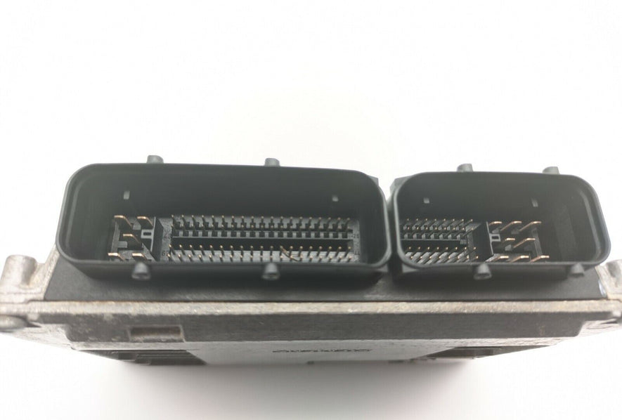 ECU Volkswagen ( Golf V , Jetta) 06A906033EM