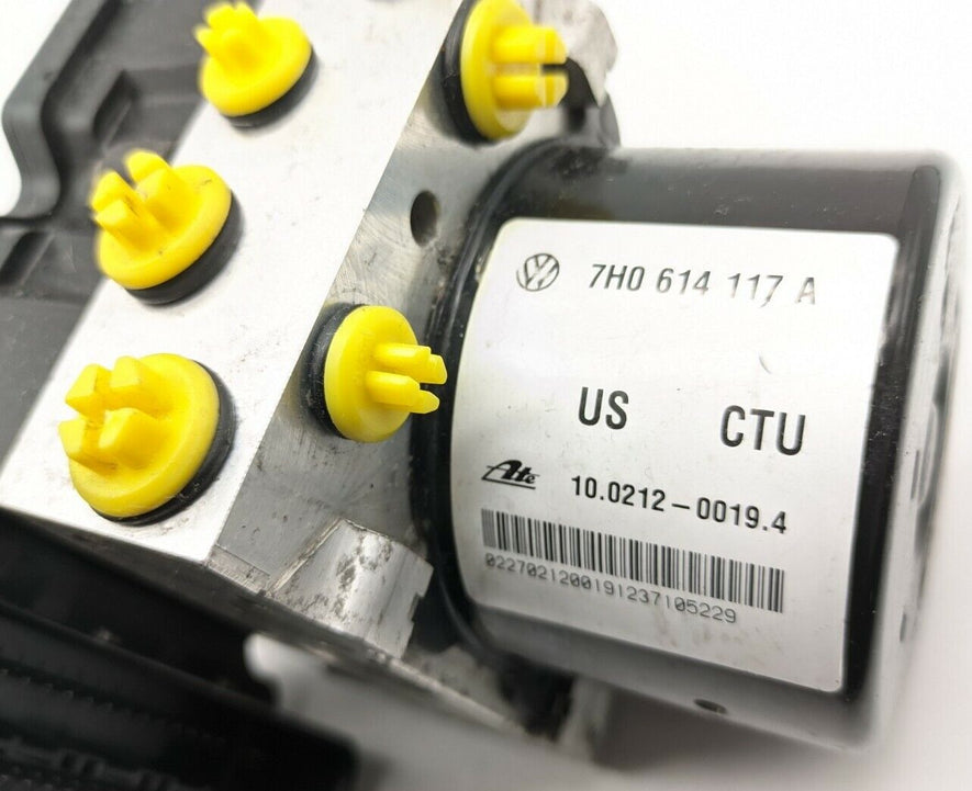 ABS Pump Volkswagen Transporter T5 7H0614117A 7H0907379S