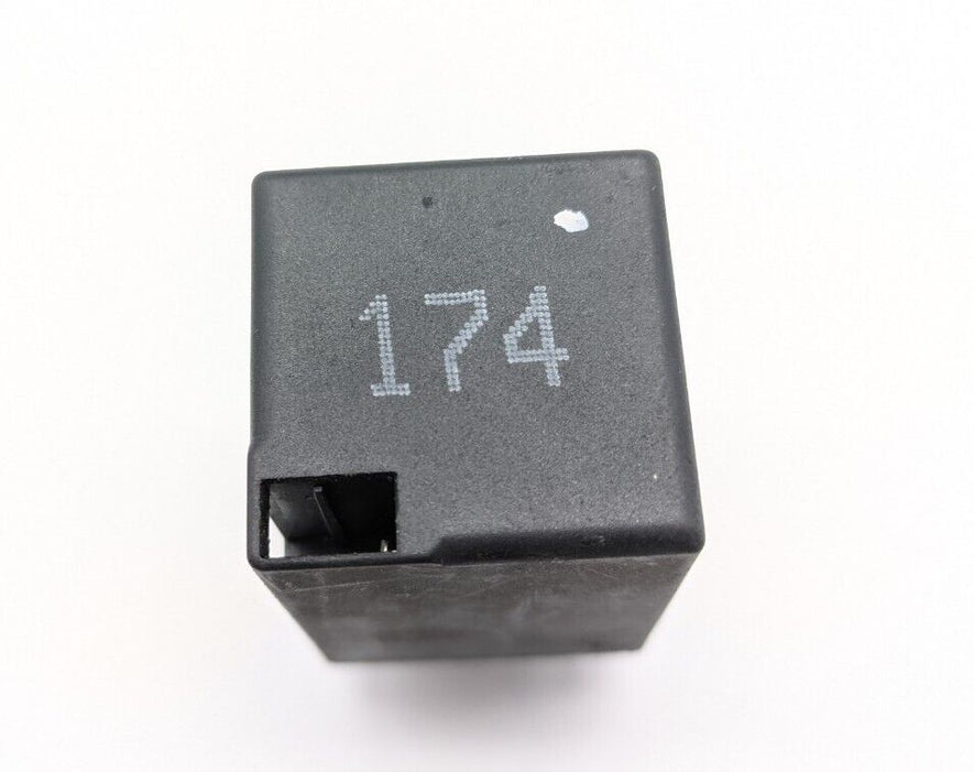 Relé 174 Volkswagen 1H0955529