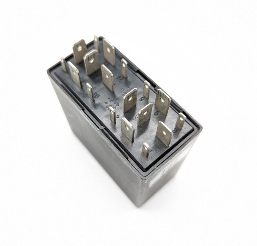 Relé 486 Skoda Superb 3U0907487A