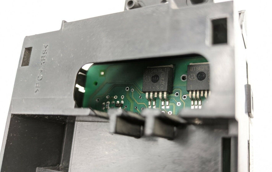 Panel de Control Mercedes ( Sprinter, Vito ) A0004463428 5HB008058-04