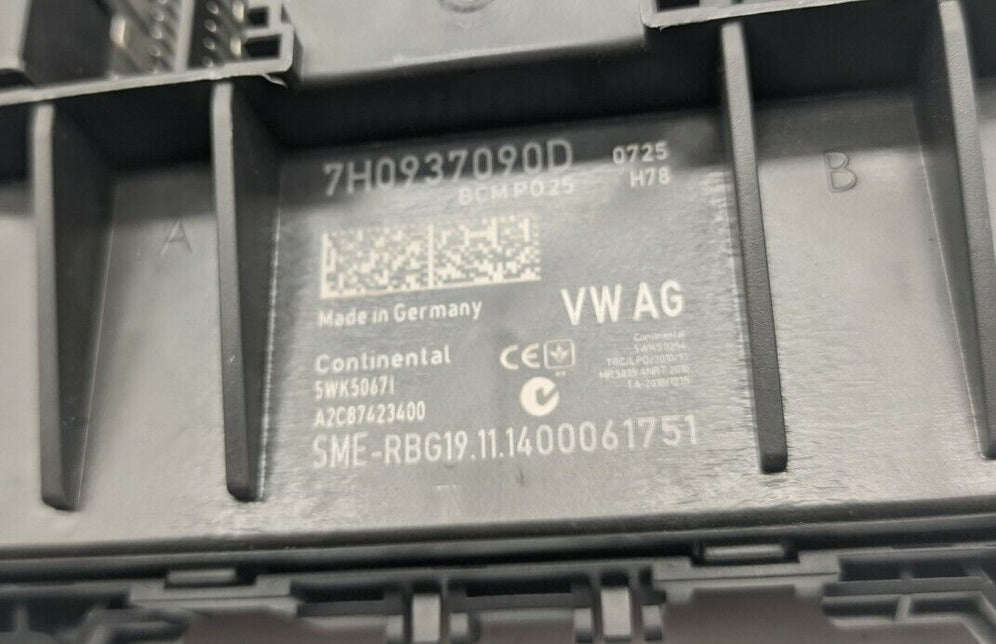 Fuse Box ( Volkswagen, Seat , Skoda ) 7H0937090D 5WK50671