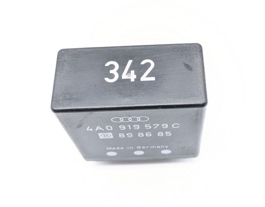 Relé 342 Audi ( 80, 100 ) 4A0919579C