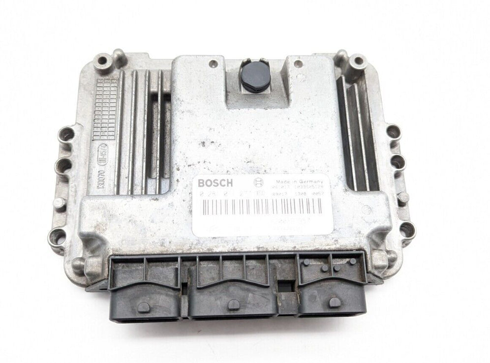 Centralita Motor Renault ( Master, Mascott ) 0281011277 8200391957