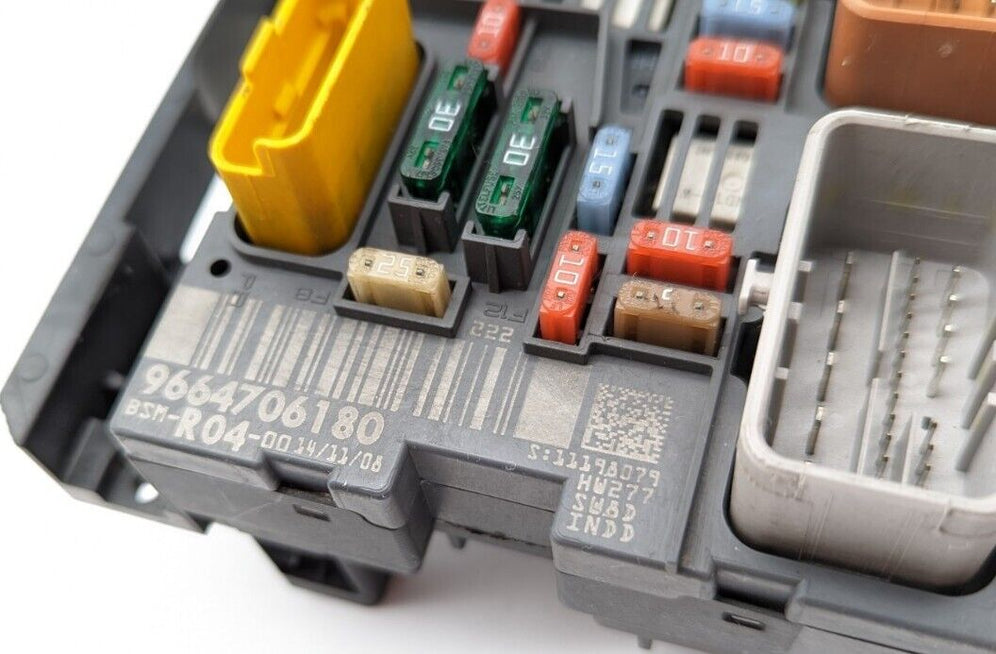 Caja De Fusibles Citroën / Peugeot BSM-R04 9664706180