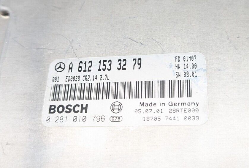 Centralita Motor Mercedes ML W163 A6121533279 0281010796