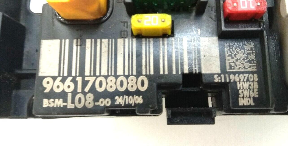 Caja De Fusibles ( Citroën / Peugeot ) 9661708080 BSM-L08-00 BSML0800