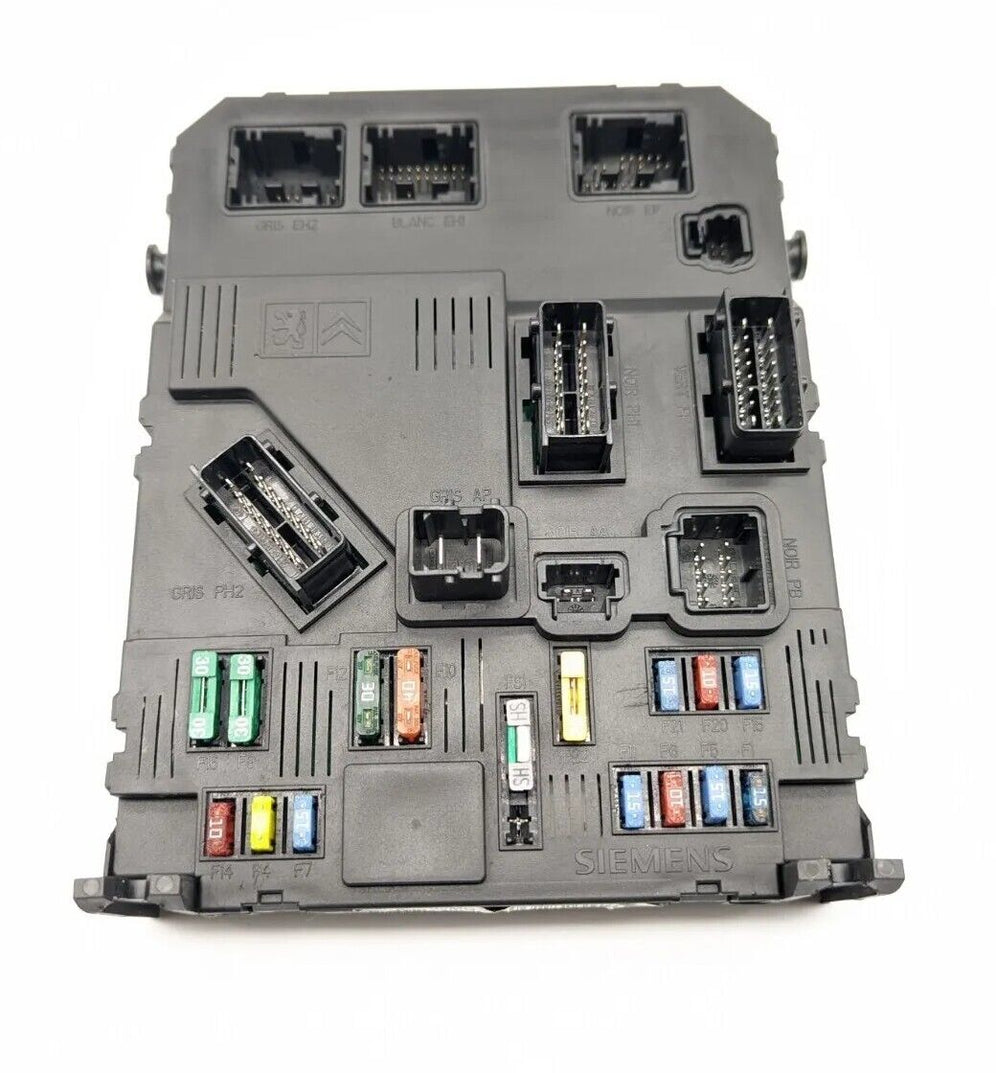 Caja de fusibles ( Citroën / Peugeot ) S118085220E 9653667680 BSIE02-00