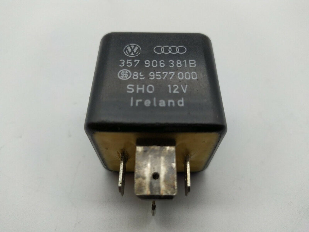 RELE  AUDI VW 357906381B 357 906 381 B
